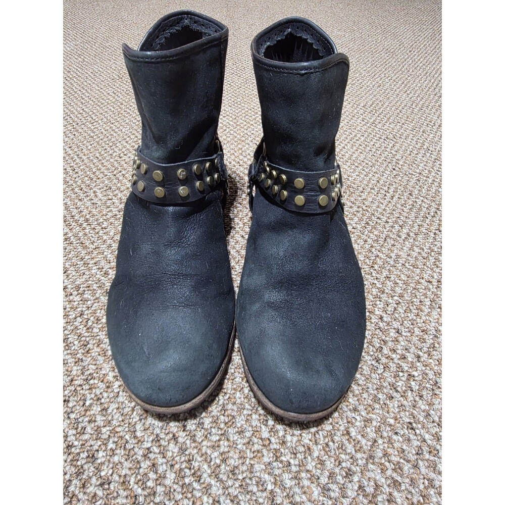 UGG Darling Black Suede Harness Booties SZ 9 Equestrian Studded Western Leather